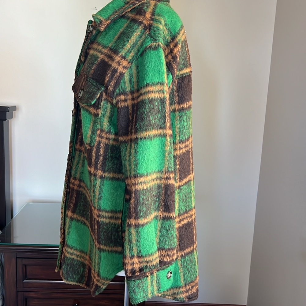 🍁 Rustic Green Over sized Shacket - Picture 5 of 9